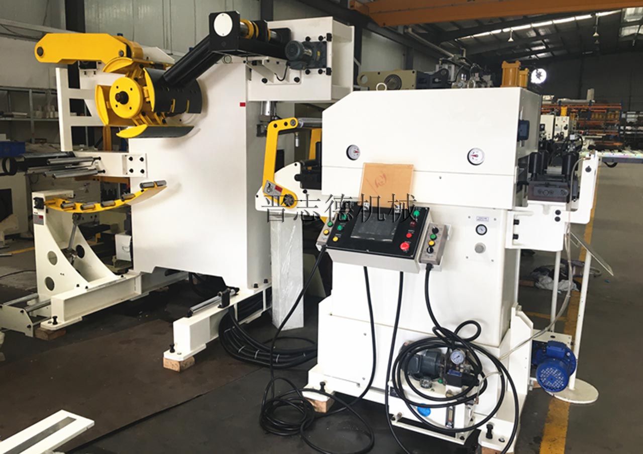 澳大利亞三合一送料機(jī) 澳大利亞三合一送料機(jī)