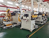 三合一送料機(jī)裝配車間