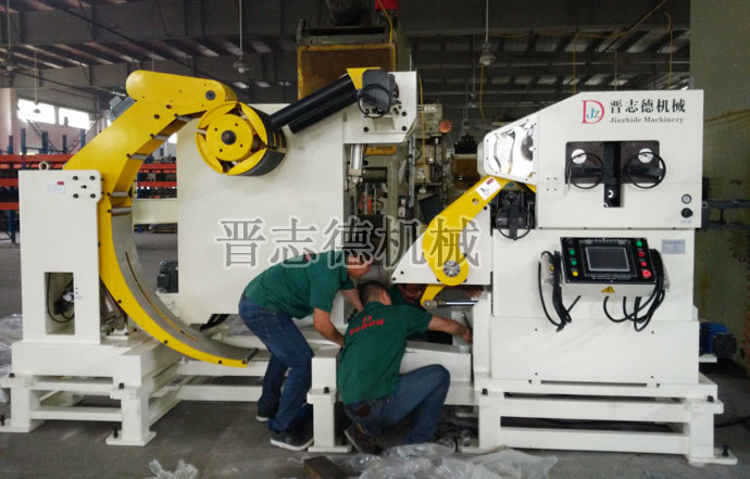 國慶假期送料機(jī)維修