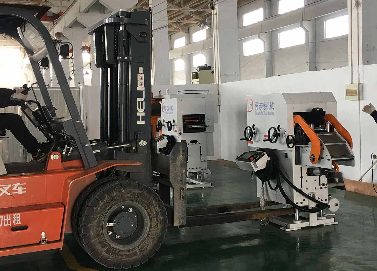 三合一送料機出口,三合一送料機裝箱 三合一送料機出口,三合一送料機裝箱