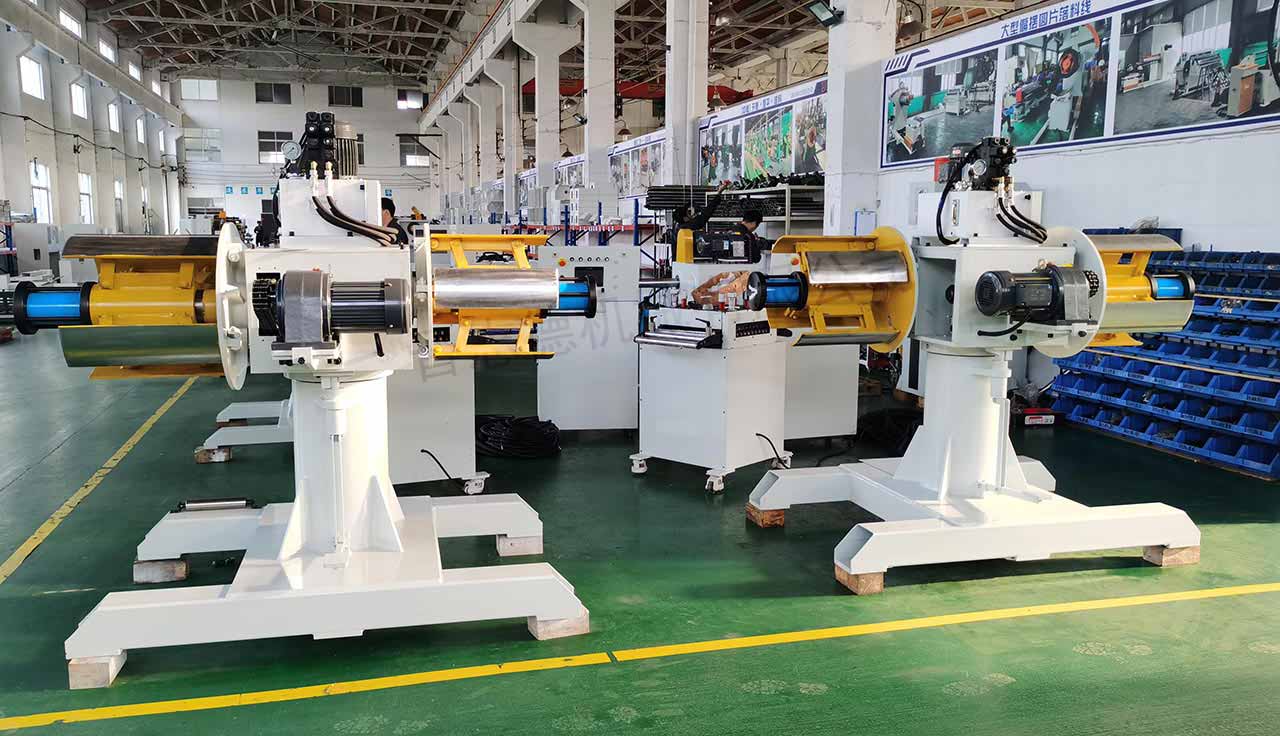 沖床自動化設備 沖床自動化設備