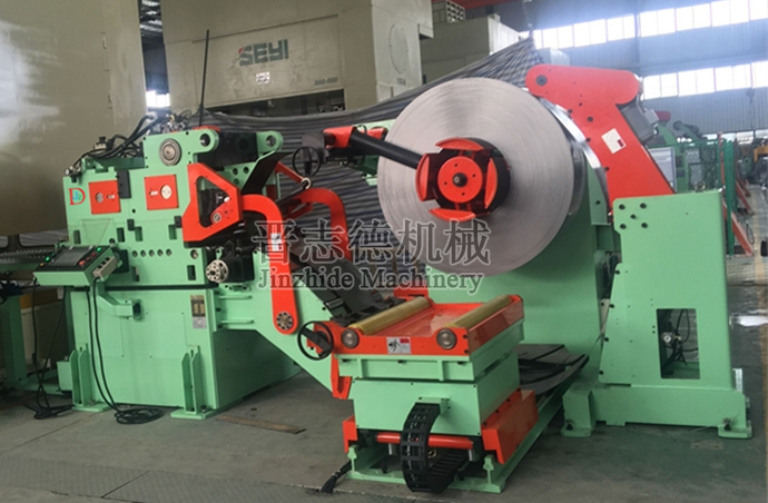 厚板掀開式三合一送料機(jī) 厚板掀開式三合一送料機(jī)