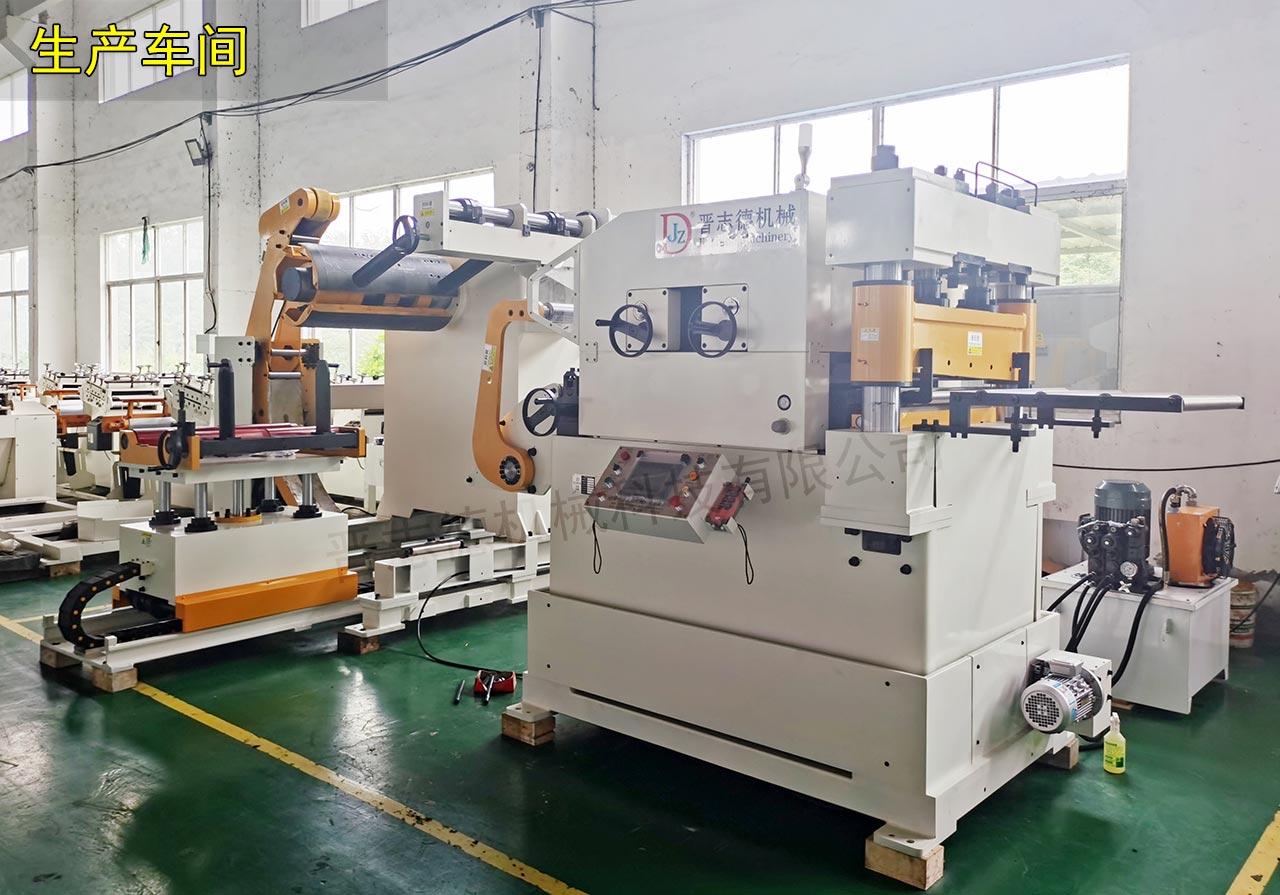 高張力三合一送料機(jī)裝配 高張力三合一送料機(jī)裝配